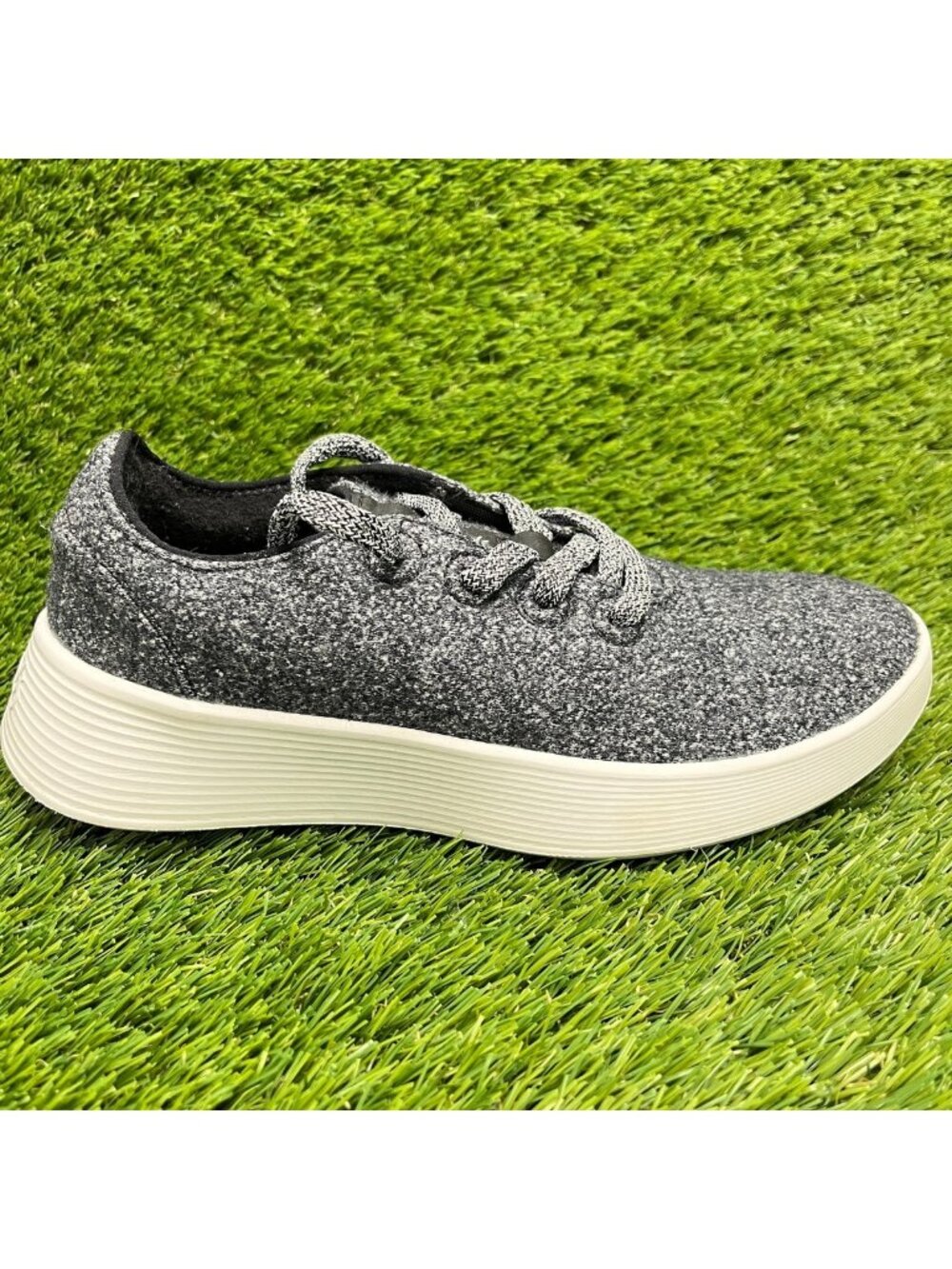 Allbirds Wool Runner 2 Womens Size 6.5 Gray Athletic Running Shoes Sneakers
